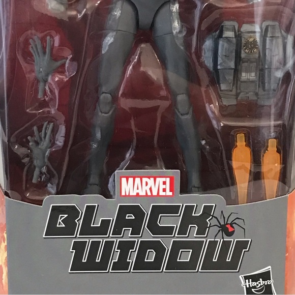 Black Widow Marvel Legends Walmart Exclusive Gray Suit Action Figure (B) - Picture 4 of 14